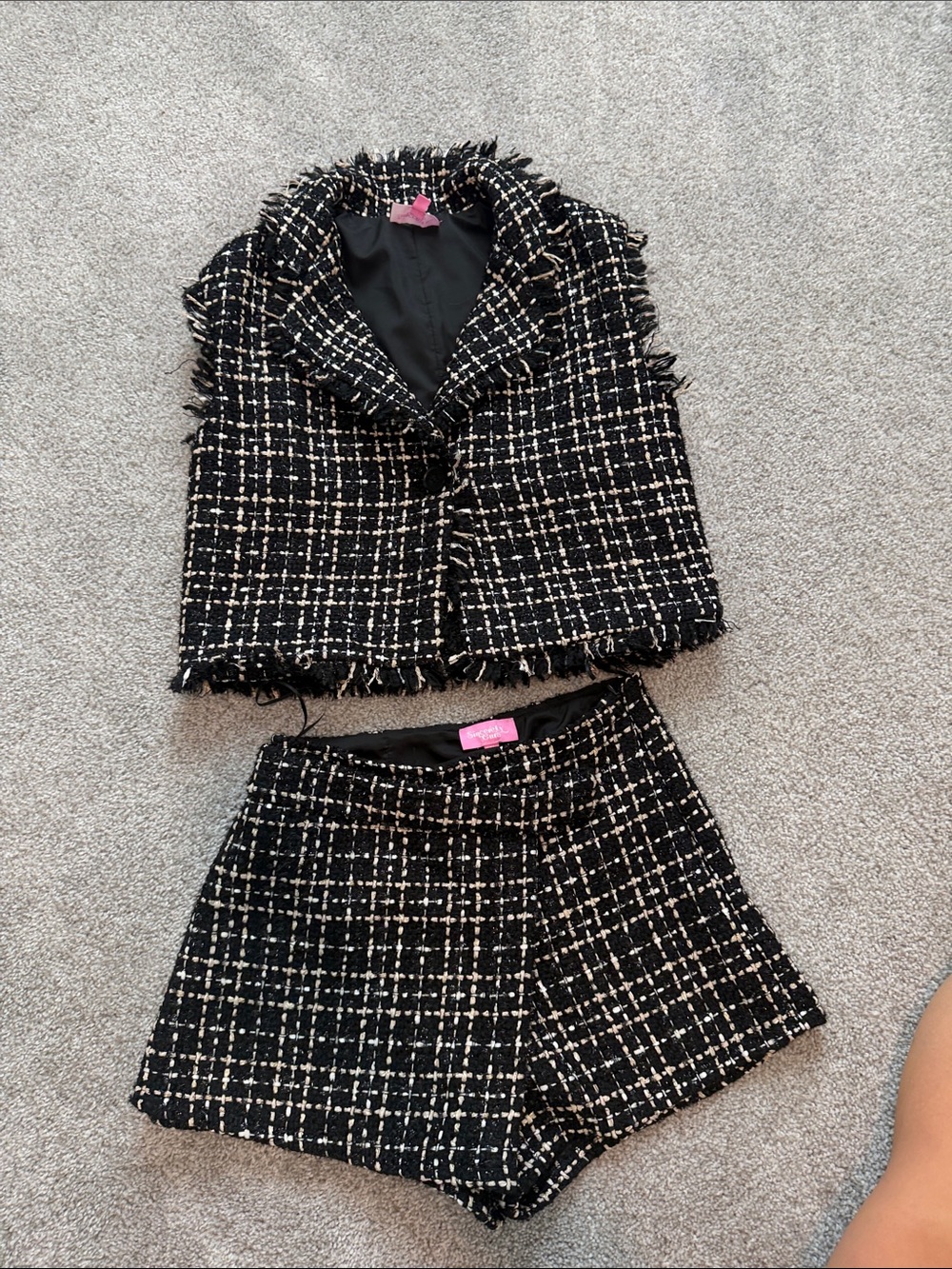 Black & White Tweed Two-Piece Set - Fringed Crop Vest & High-Waist Shorts